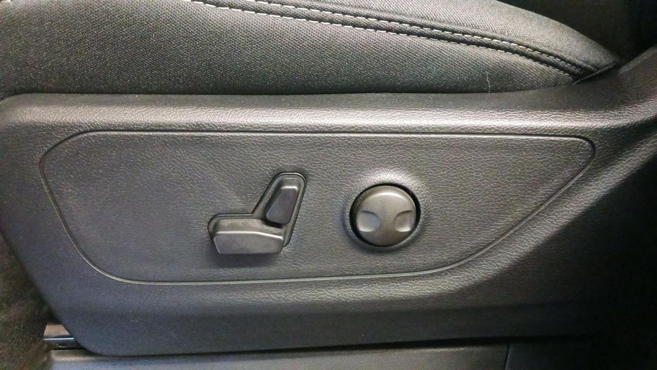 2025 RAM 1500 Big Horn 4x4 Crew Cab 5'7  Box Photo