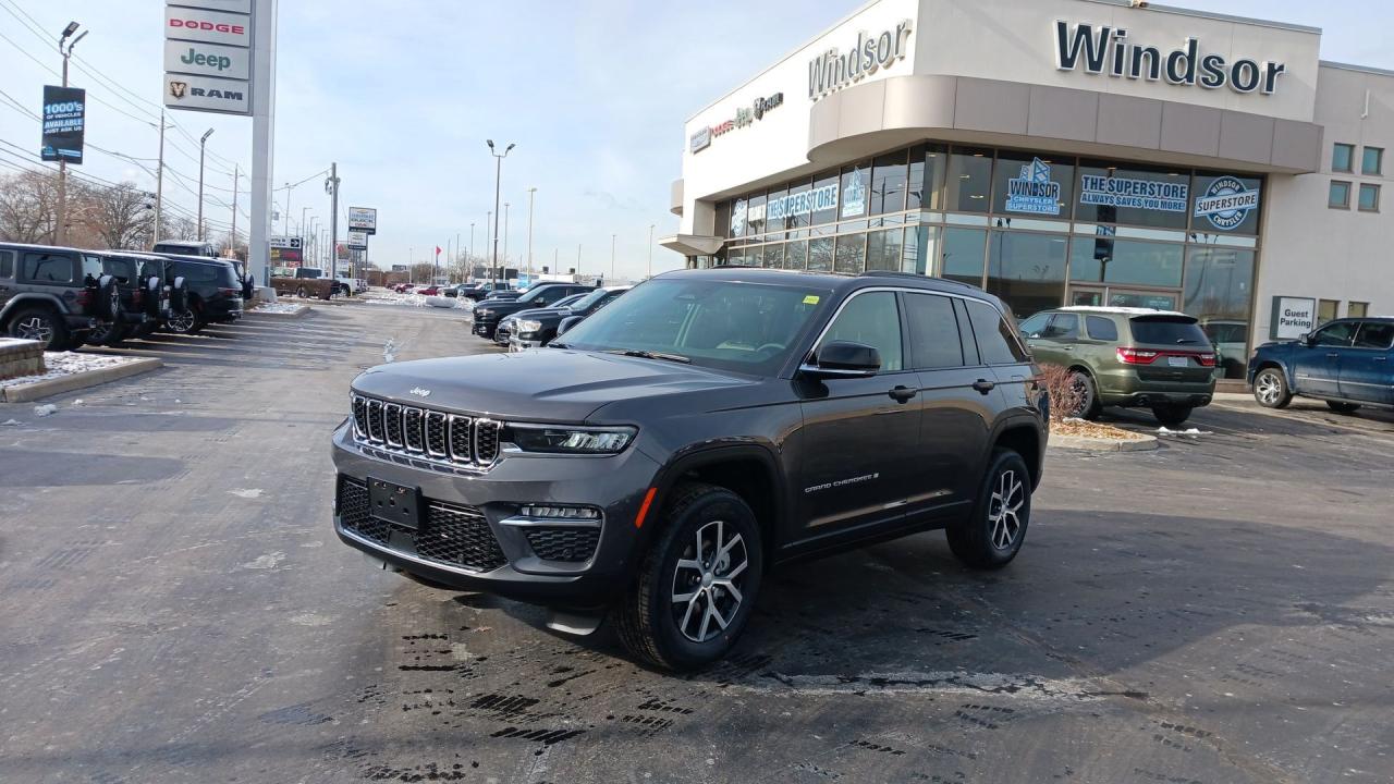 Used 2025 Jeep Grand Cherokee LIMITED 4X4 for sale in Windsor, ON