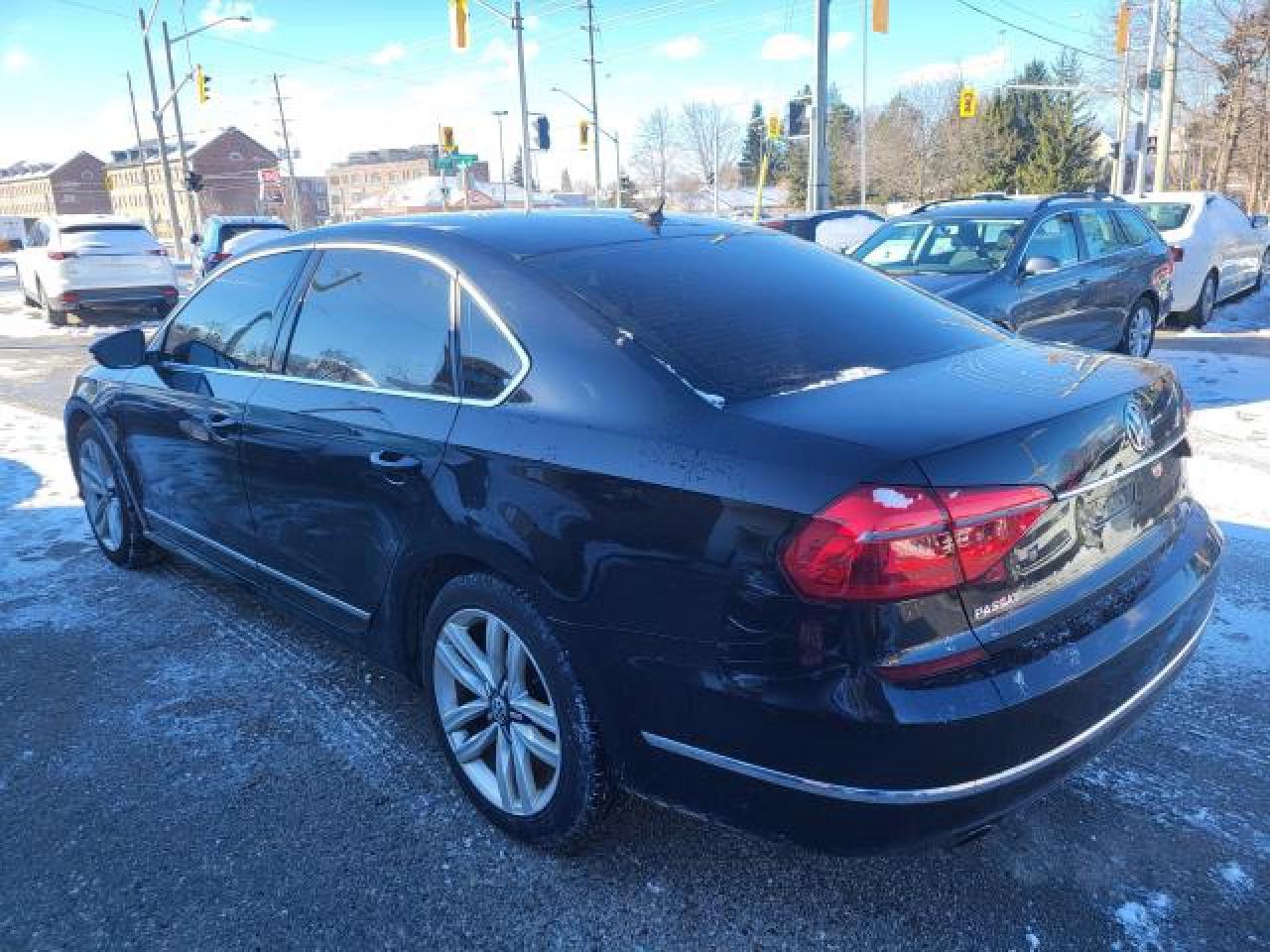 2016 Volkswagen Passat HIGHLINE Photo6