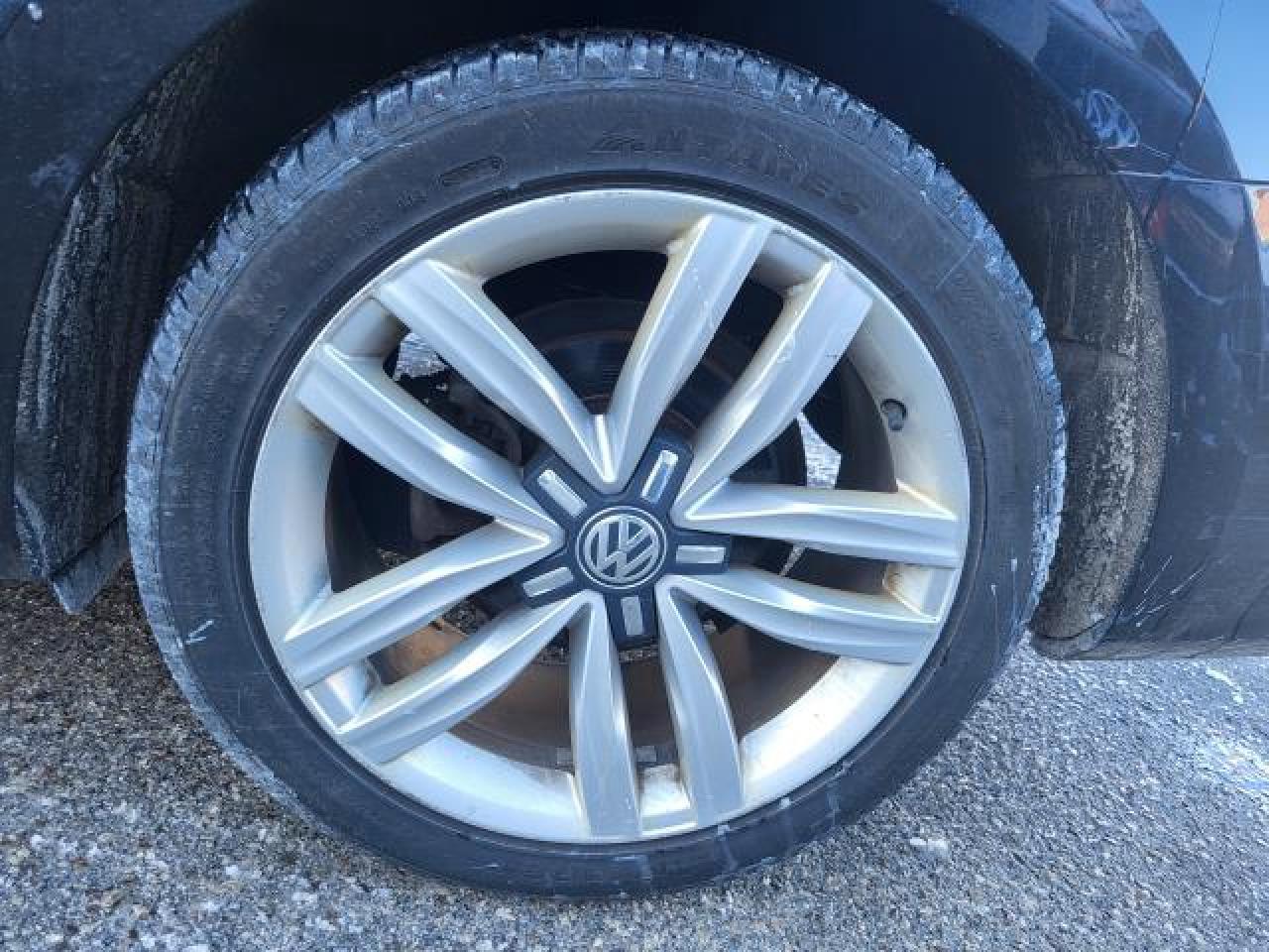 2016 Volkswagen Passat HIGHLINE Photo47