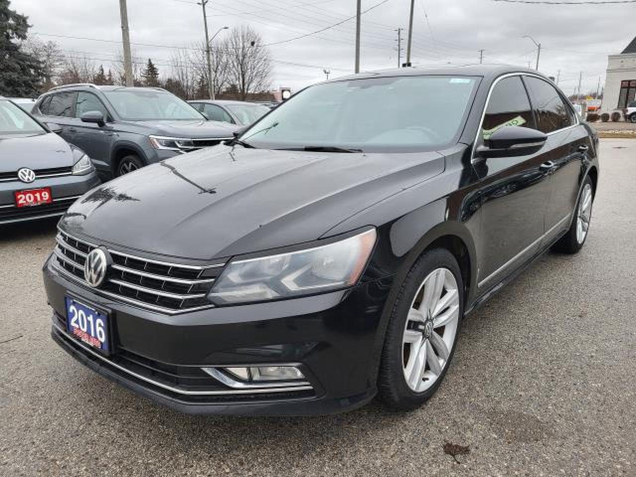 2016 Volkswagen Passat HIGHLINE Photo