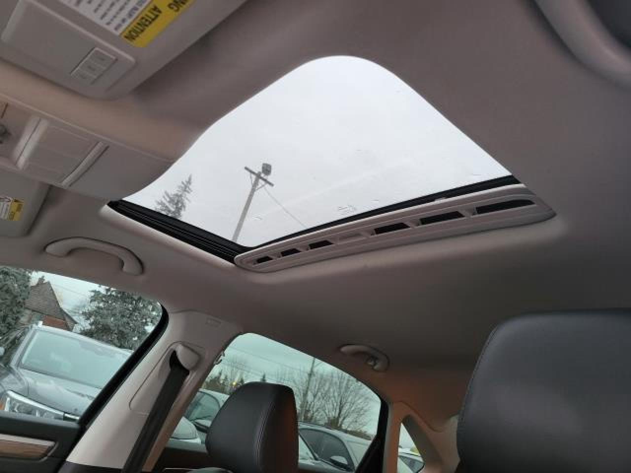 2016 Volkswagen Passat HIGHLINE Photo