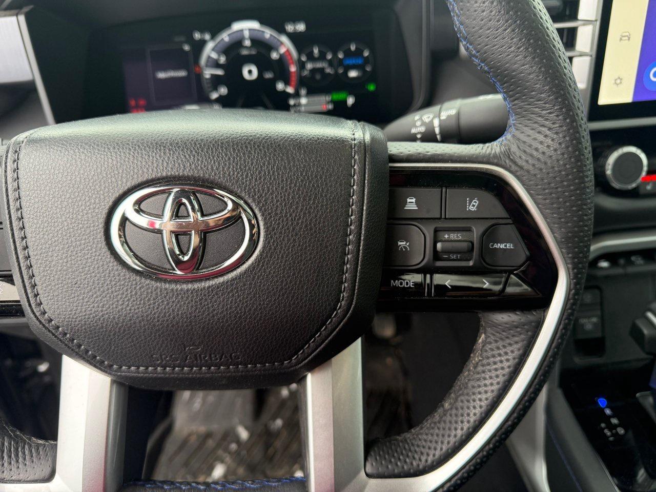2025 Toyota Tundra Platinum Hybrid Photo