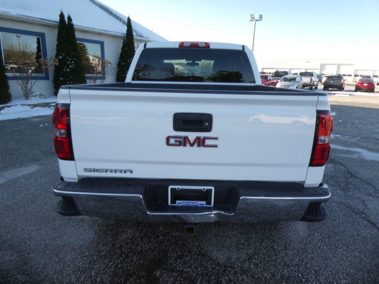 2017 GMC Sierra 1500 Base Photo3
