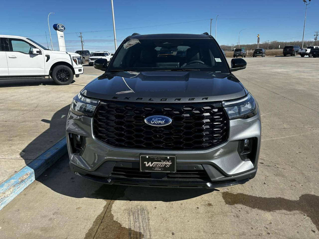 2026 Ford Explorer ST-Line 4WD Photo1