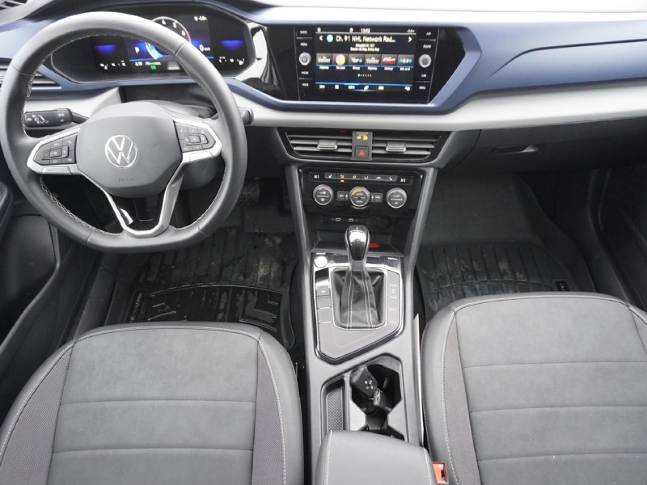 2023 Volkswagen Taos Comfortline  -  Heated Seats Photo