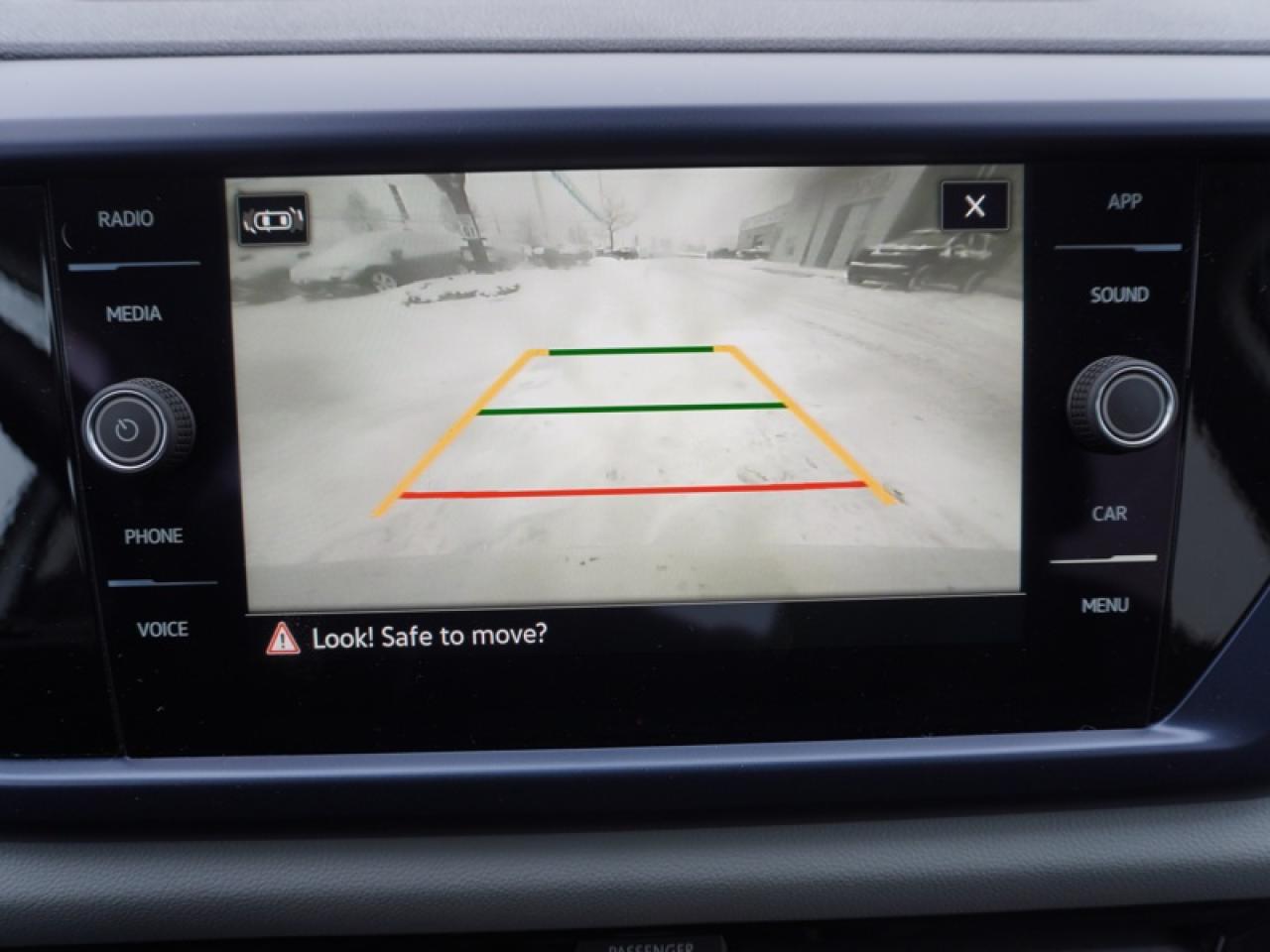 2023 Volkswagen Taos Comfortline  -  Heated Seats Photo