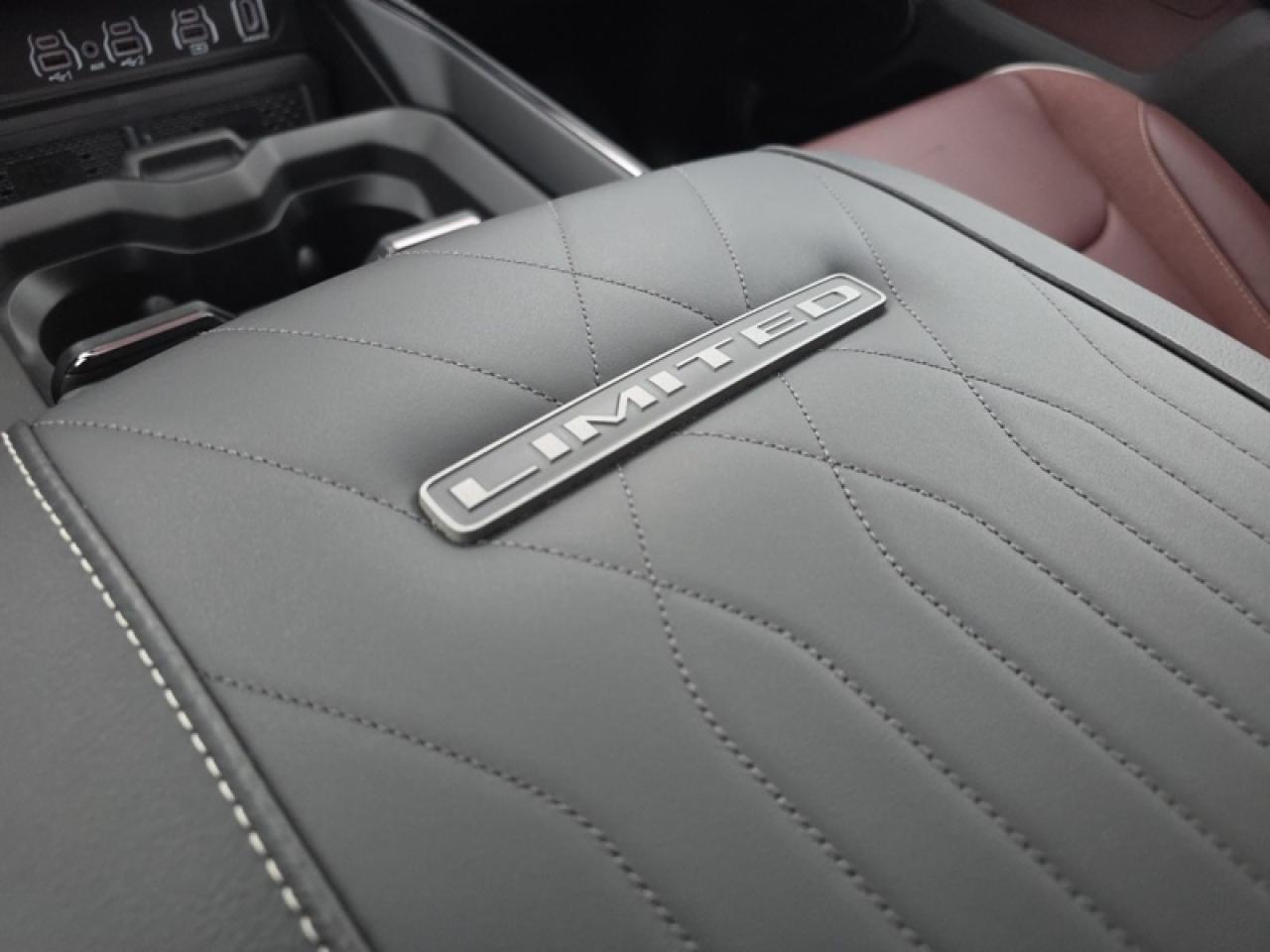 2026 RAM 1500 Limited  - Sunroof - Night Edition Photo