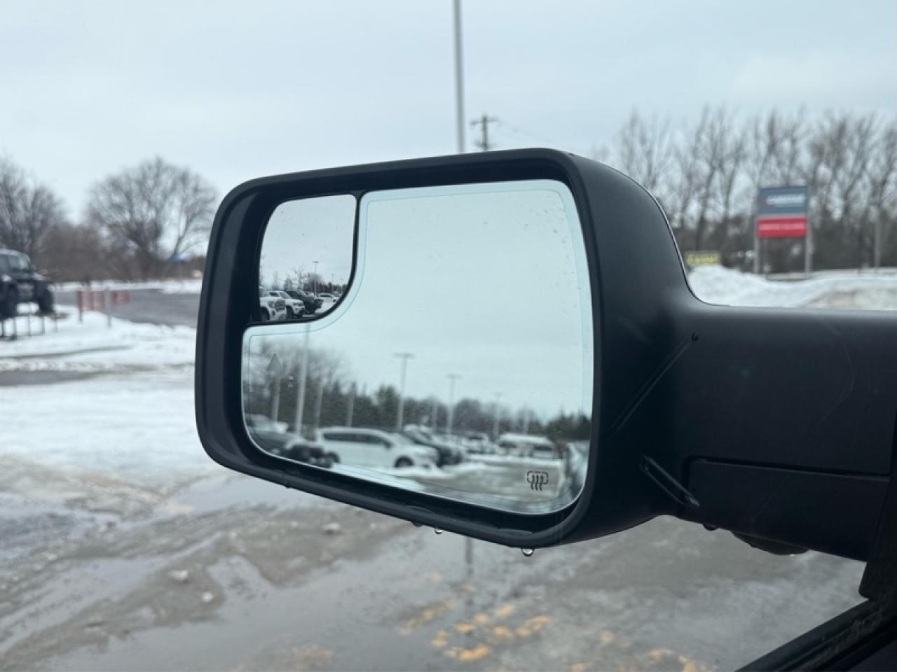 2026 RAM 1500 Limited  - Sunroof - Night Edition Photo