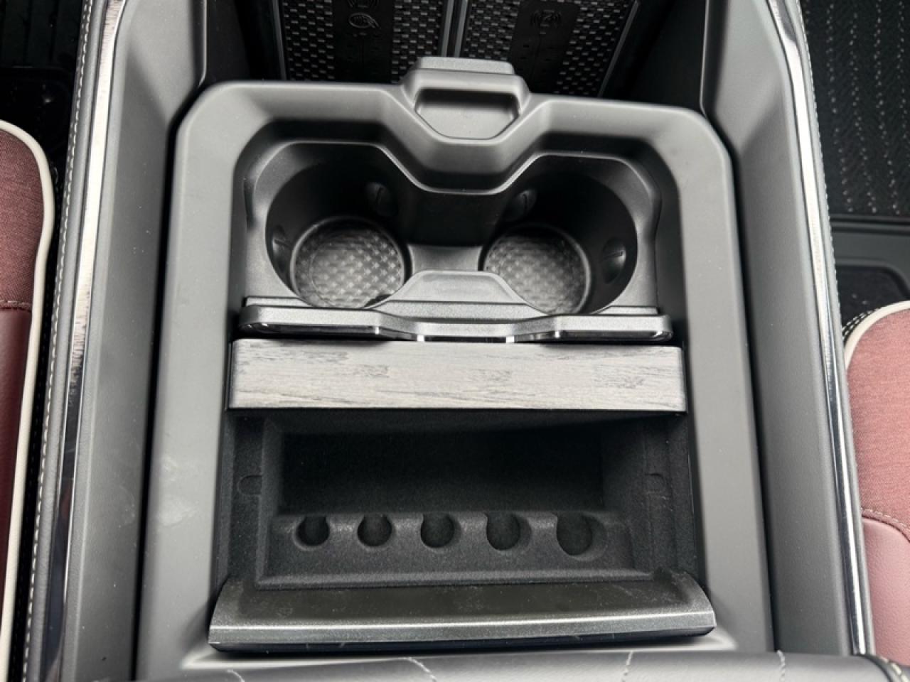 2026 RAM 1500 Limited  - Sunroof - Night Edition Photo