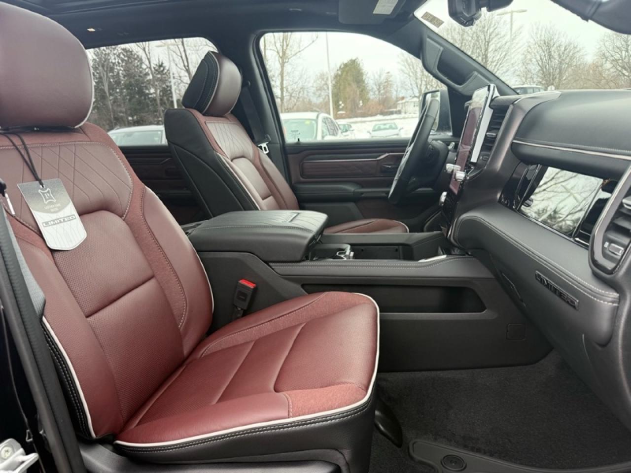 2026 RAM 1500 Limited  - Sunroof - Night Edition Photo