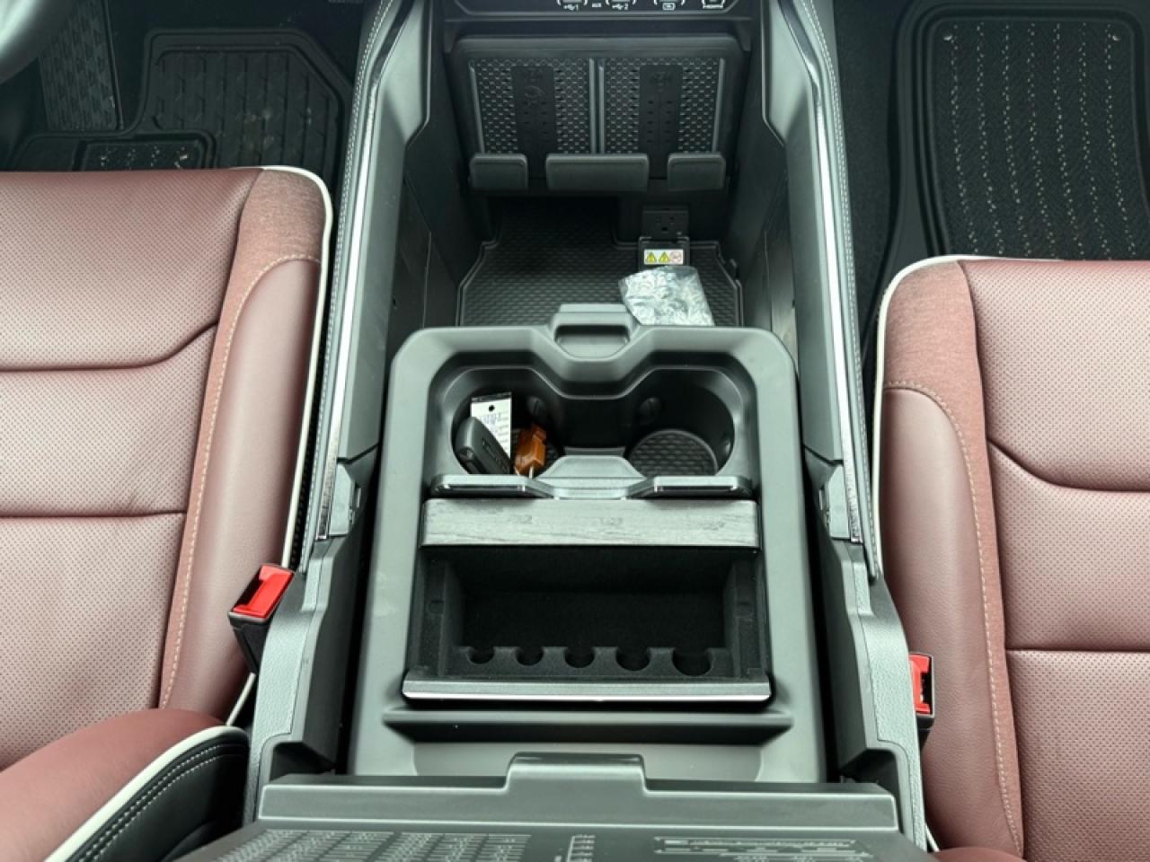 2026 RAM 1500 Limited  - Sunroof - Night Edition Photo