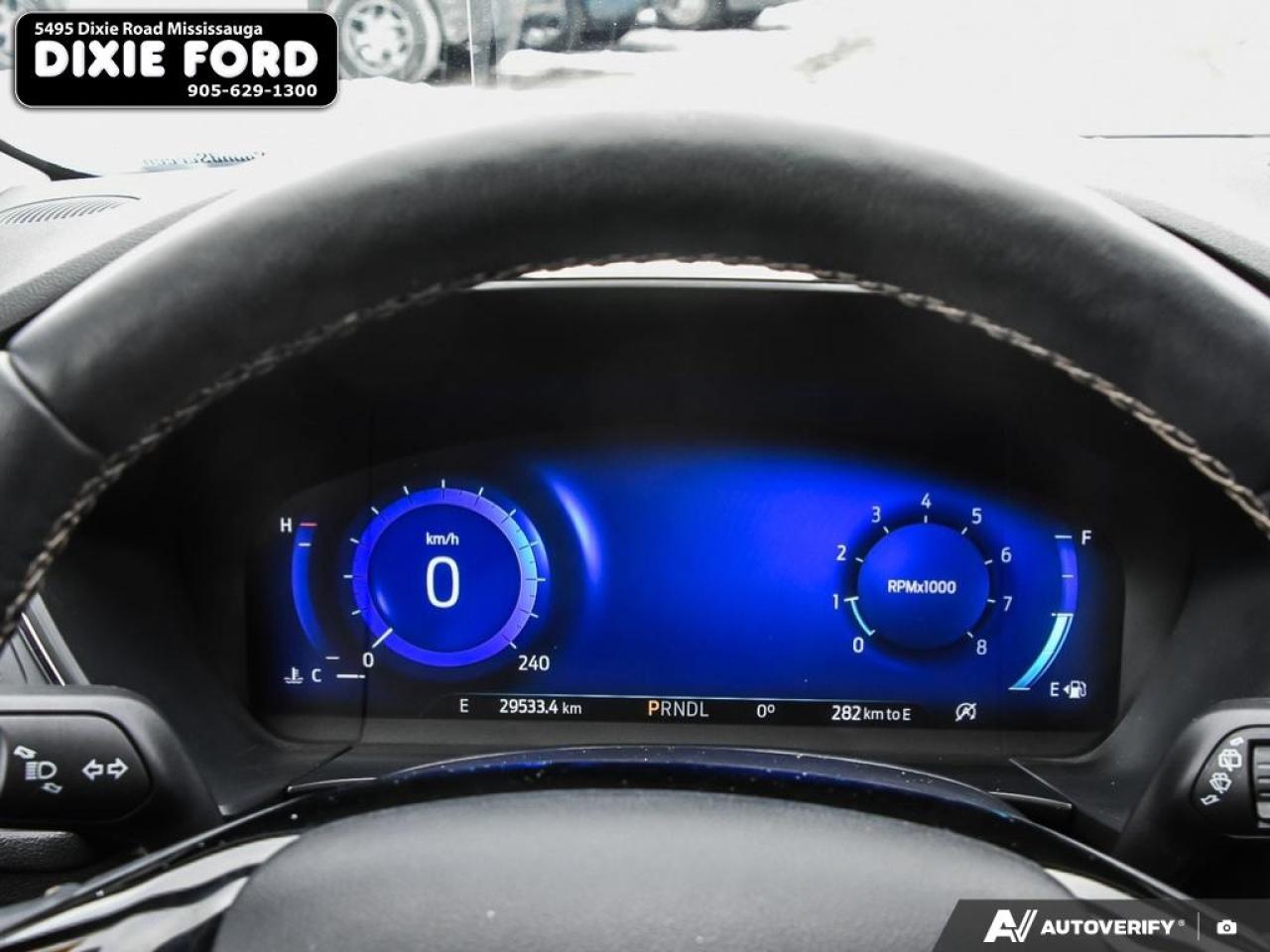 2022 Ford Escape Titanium Photo