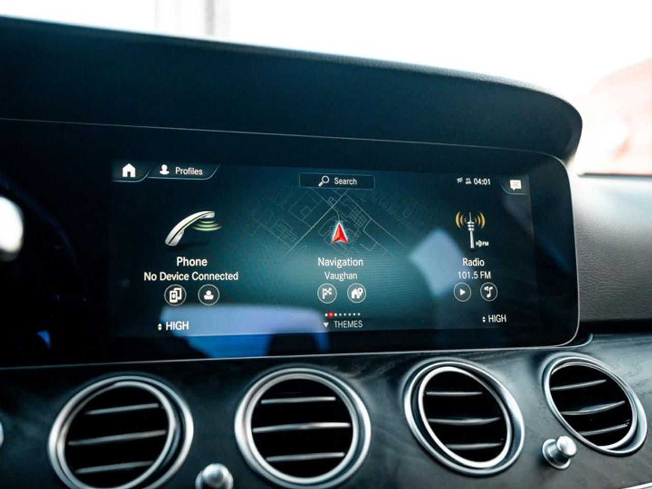 2022 Mercedes-Benz E-Class E 350 Panoroof Burmester Audio Heated Seats Blind Spot Assist Photo
