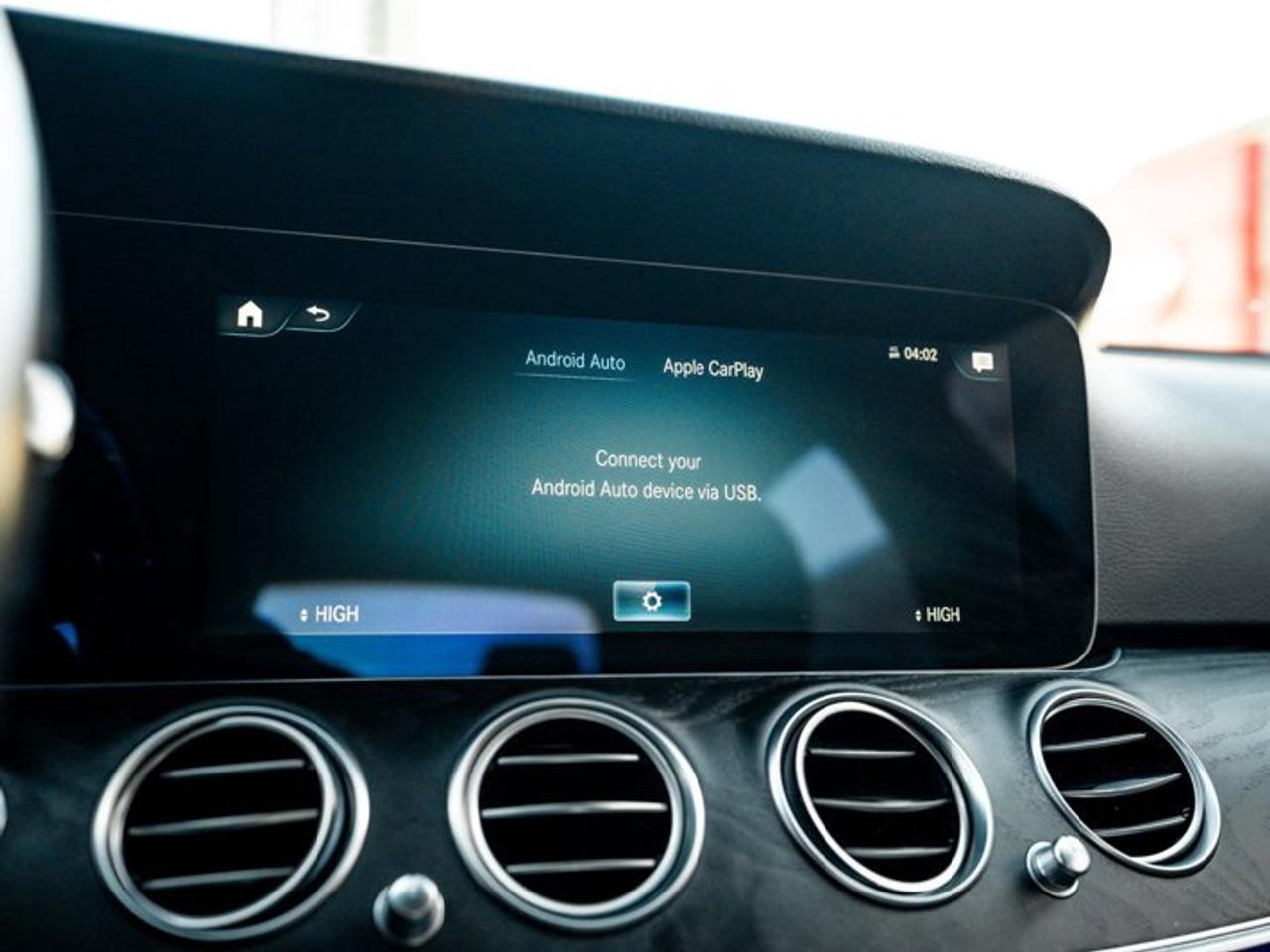 2022 Mercedes-Benz E-Class E 350 Panoroof Burmester Audio Heated Seats Blind Spot Assist Photo