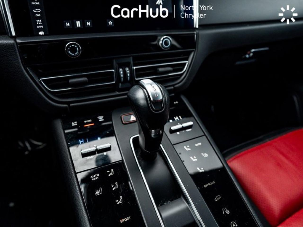 2022 Porsche Macan AWD Lane Departure Warning Navi Heated Seats Bluetooth Photo