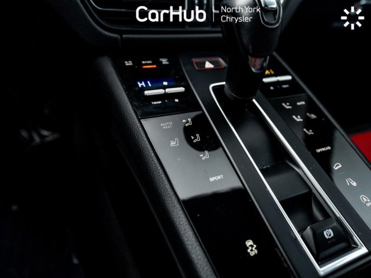 2022 Porsche Macan AWD Lane Departure Warning Navi Heated Seats Bluetooth Photo