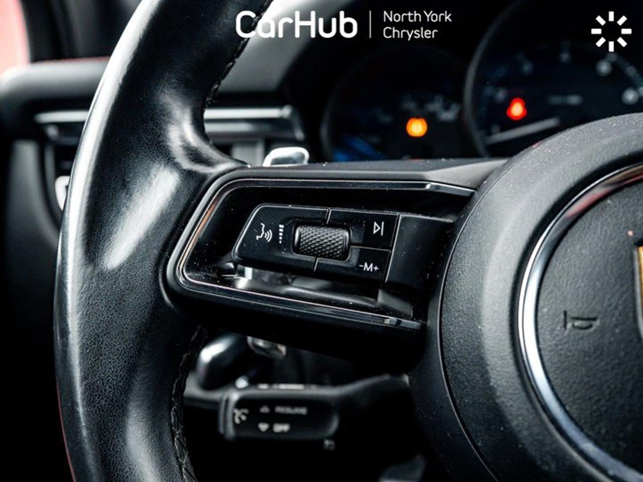 2022 Porsche Macan AWD Lane Departure Warning Navi Heated Seats Bluetooth Photo