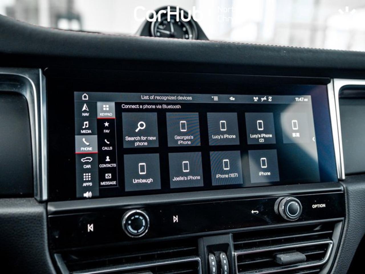 2022 Porsche Macan AWD Lane Departure Warning Navi Heated Seats Bluetooth Photo