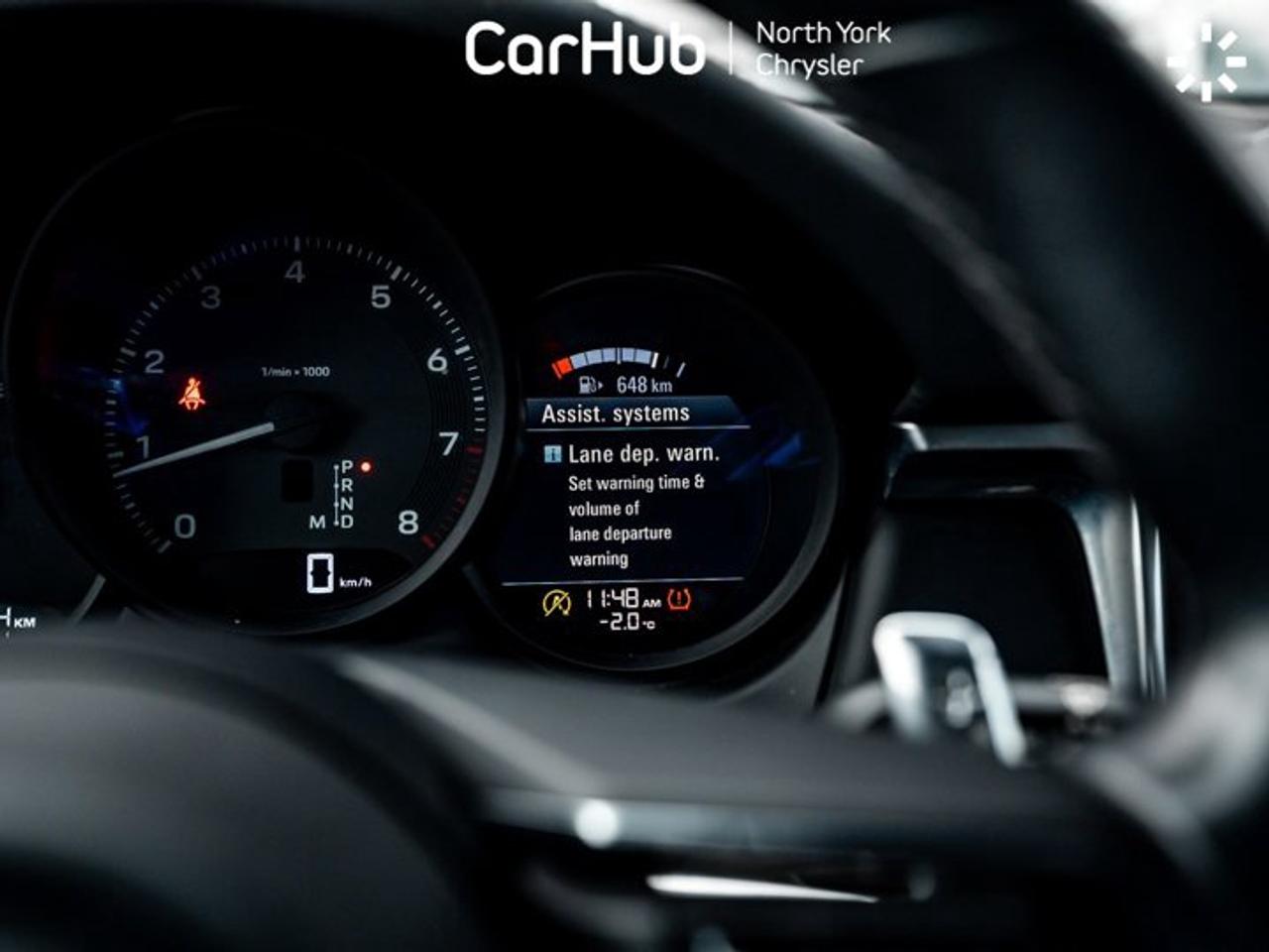 2022 Porsche Macan AWD Lane Departure Warning Navi Heated Seats Bluetooth Photo