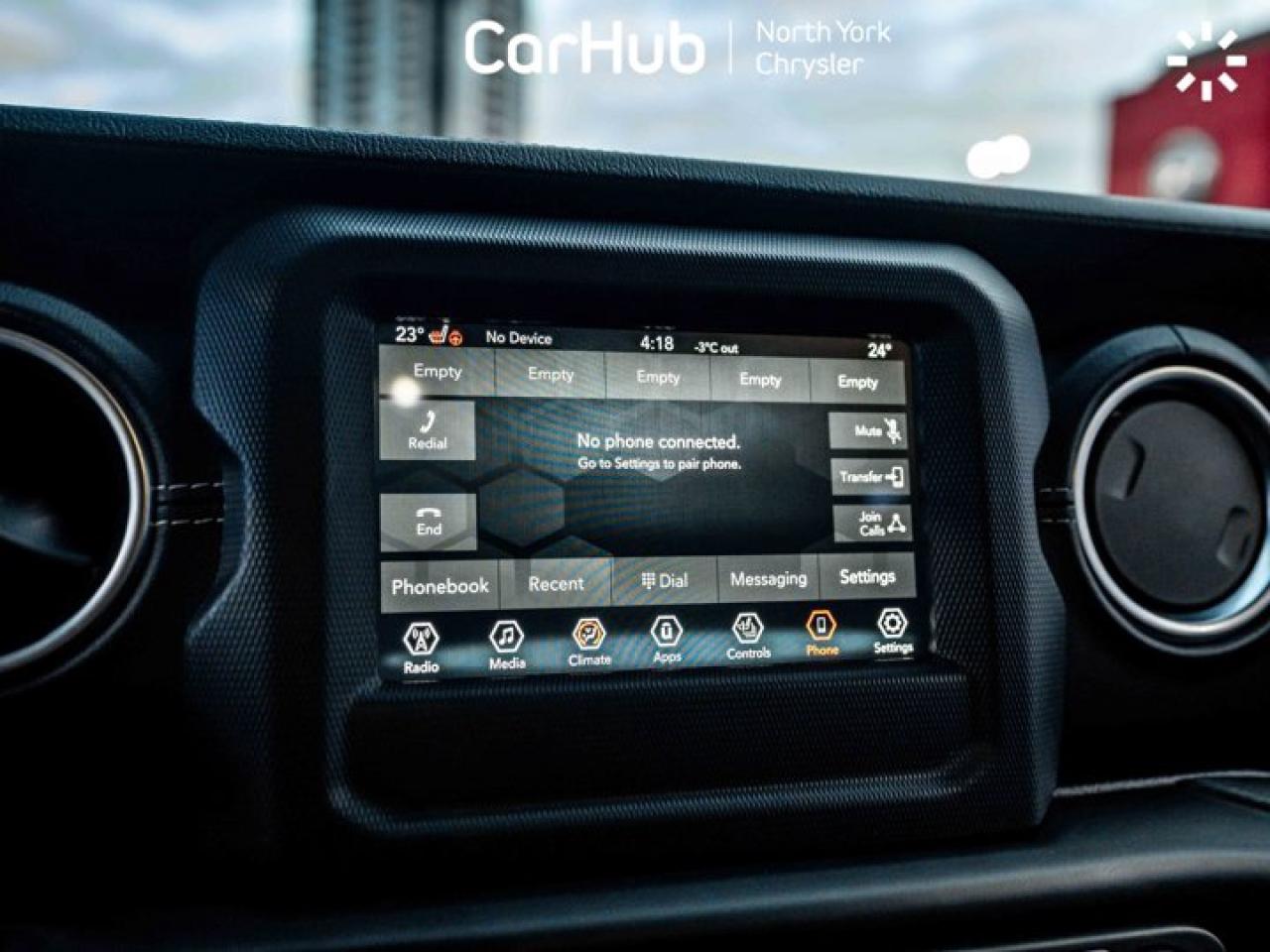 2021 Jeep Wrangler Unlimited Sahara Cold Weather Group Apple CarPlay Android Auto Photo