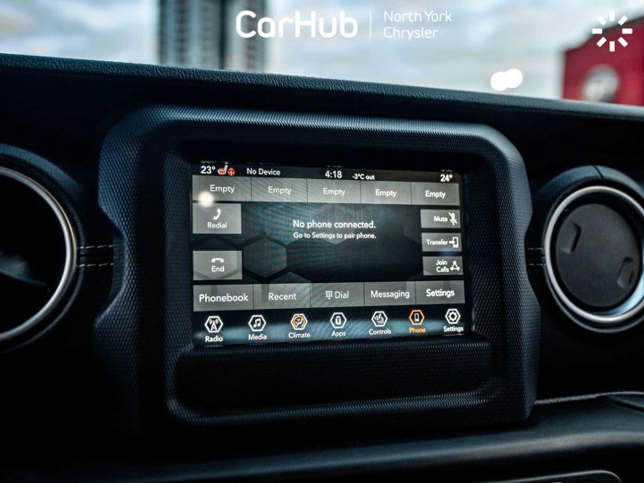 2021 Jeep Wrangler Unlimited Sahara Cold Weather Group Apple CarPlay Android Auto Photo