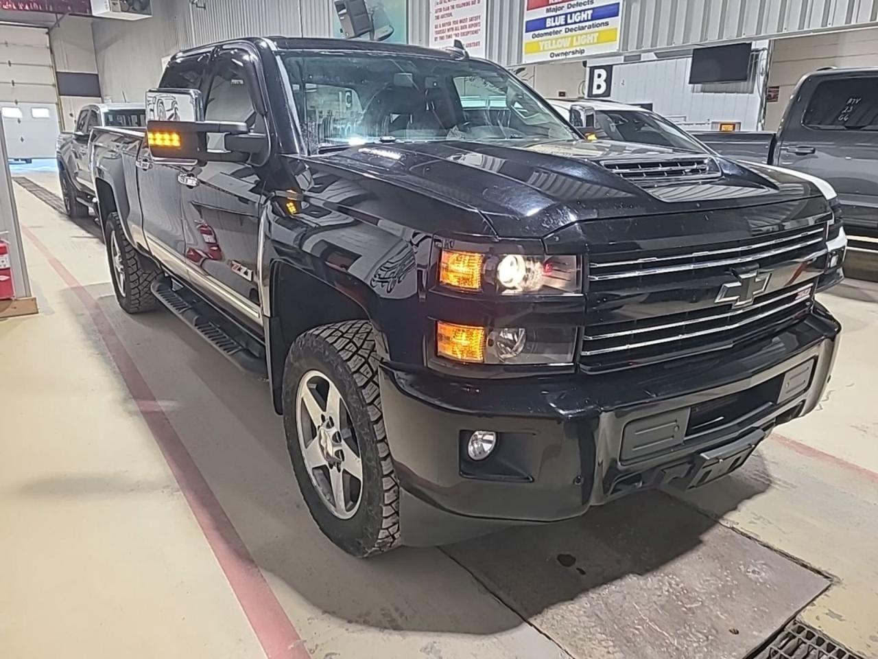 2018 Chevrolet Silverado 2500 HD LT Photo