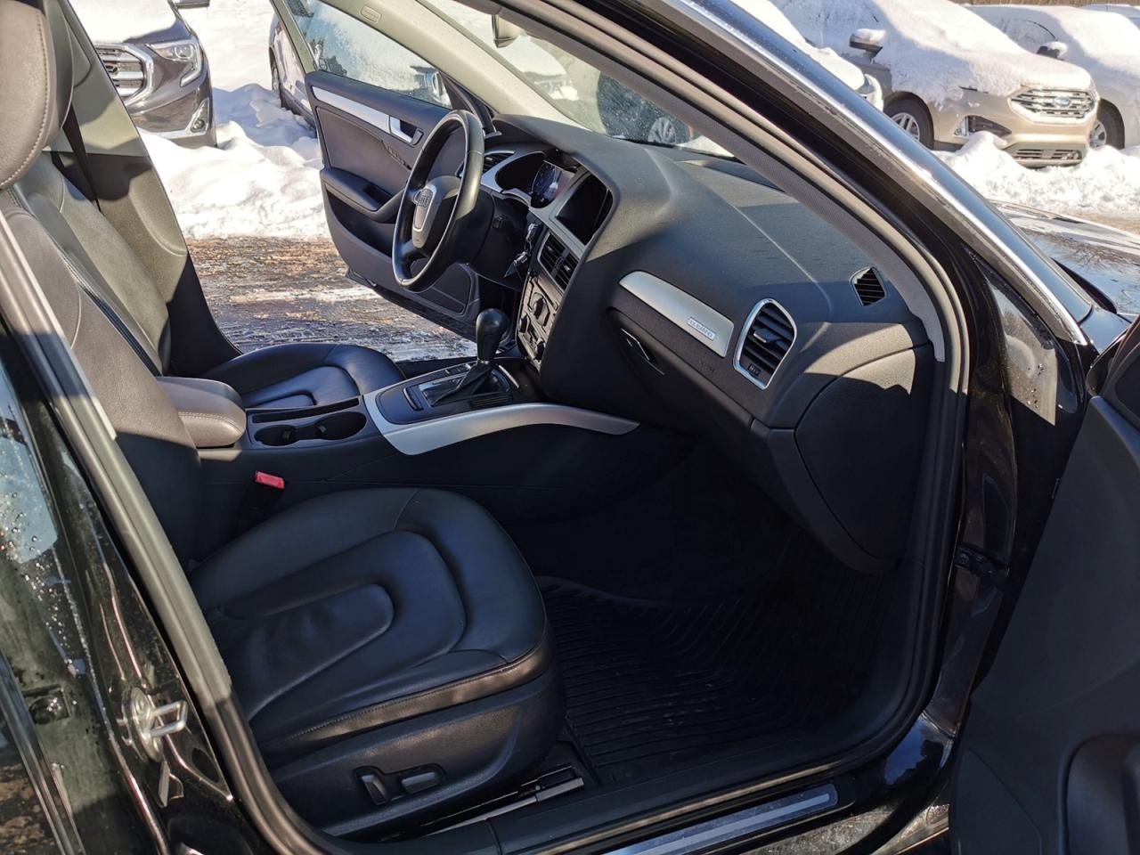 2012 Audi A4 2.0T Quattro w/ Tiptronic Photo