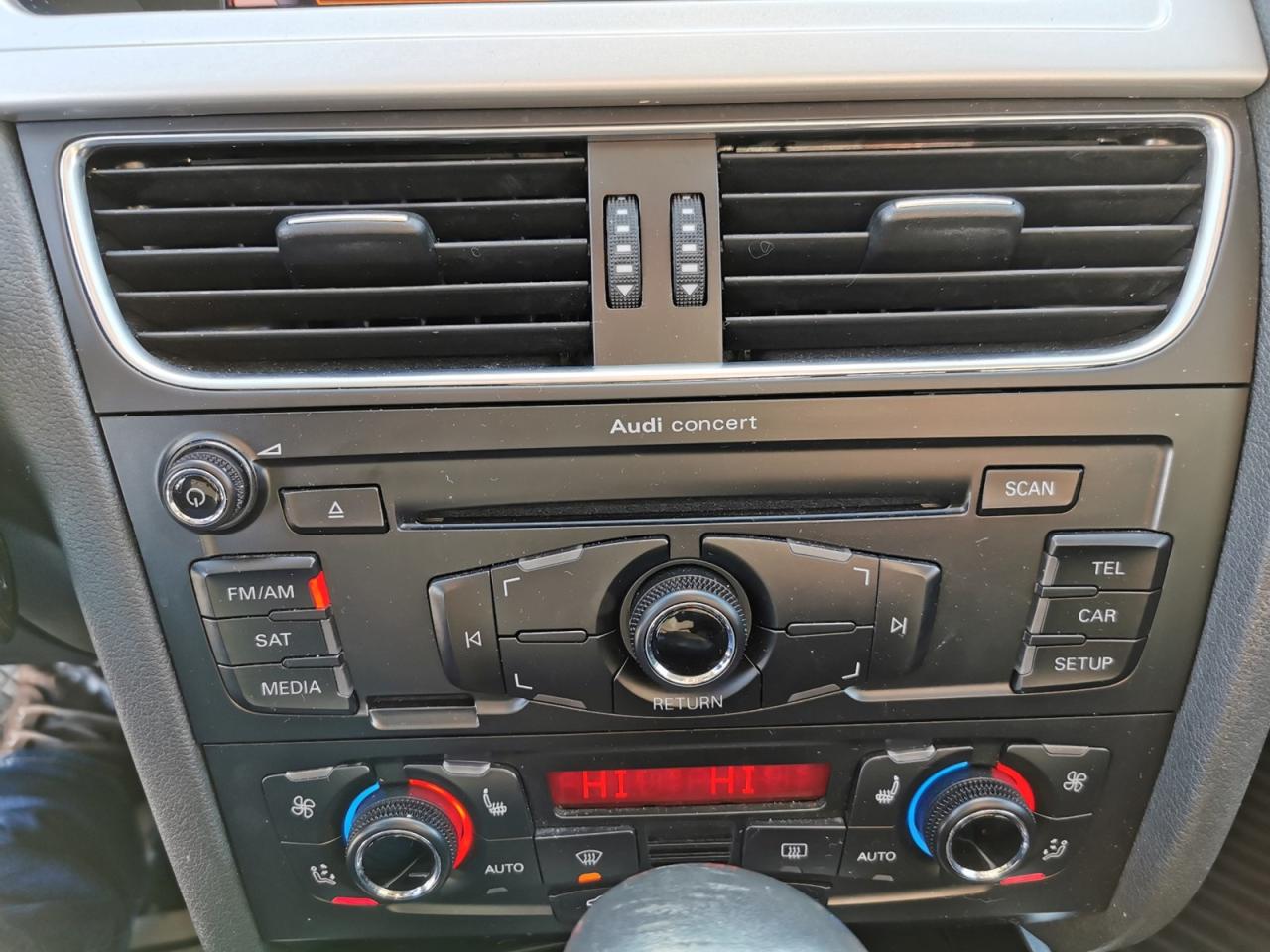 2012 Audi A4 2.0T Quattro w/ Tiptronic Photo