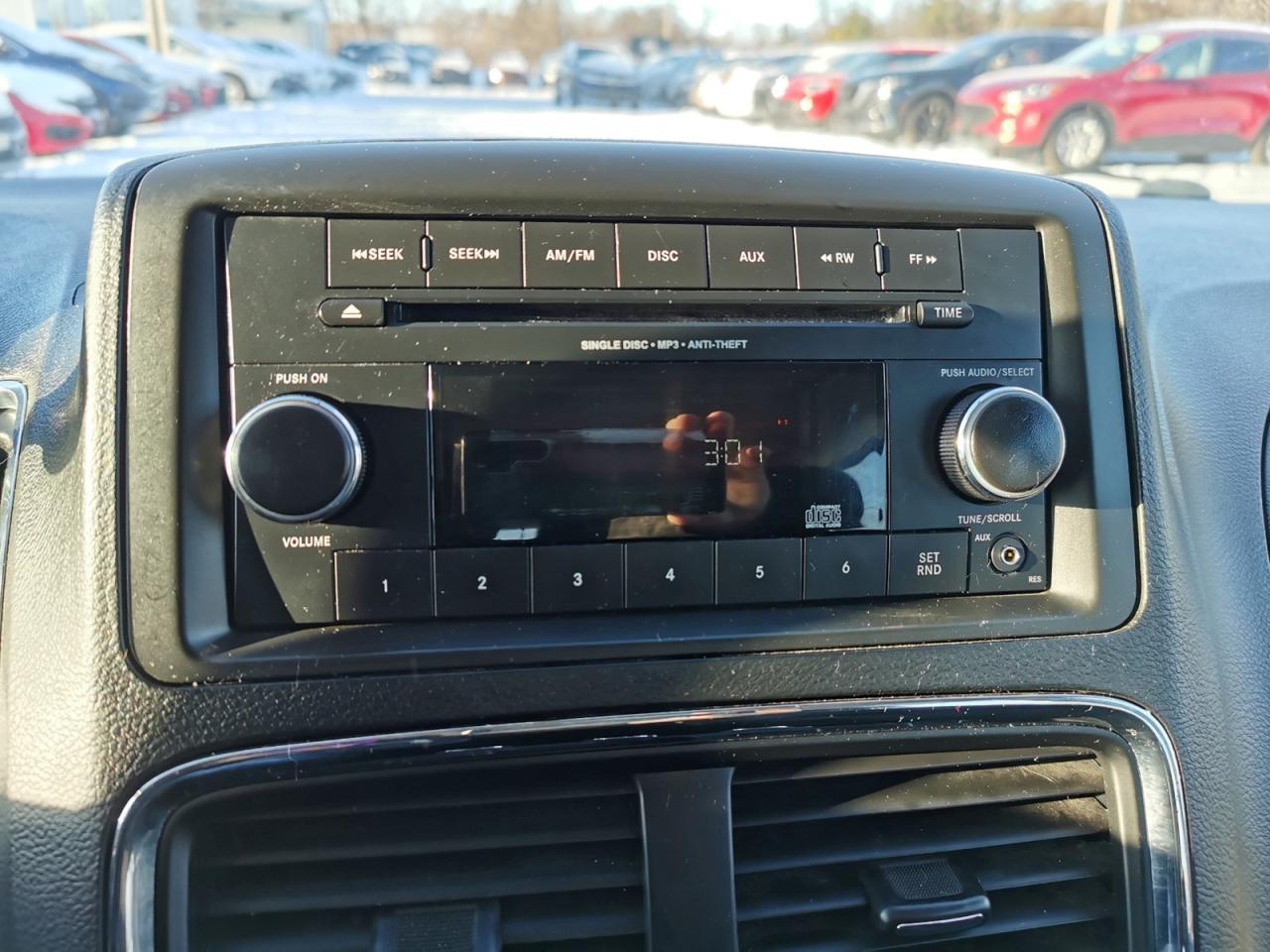 2016 Dodge Grand Caravan SE - Photo #20