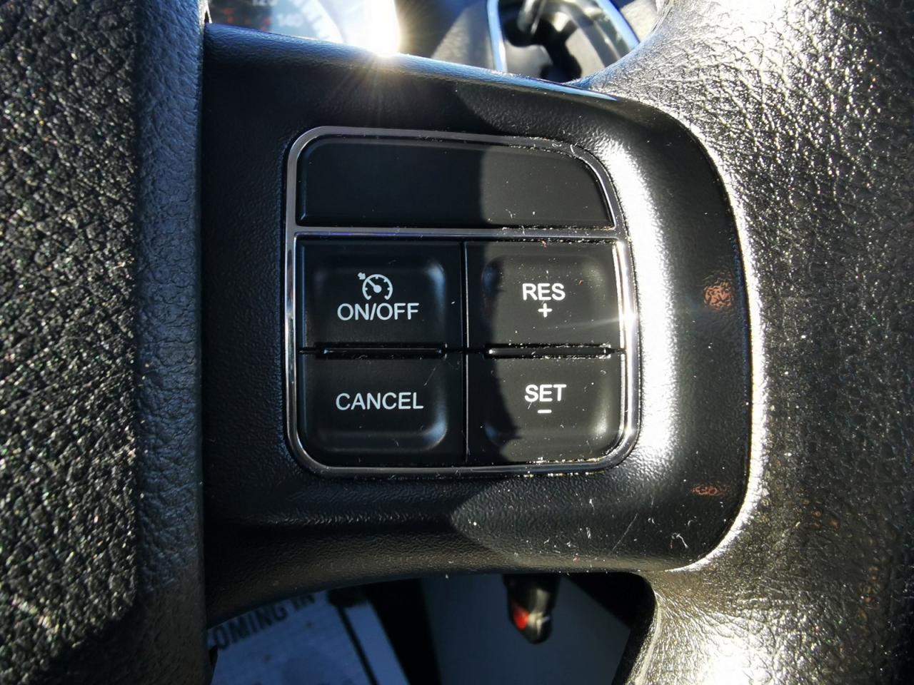 2016 Dodge Grand Caravan SE - Photo #23