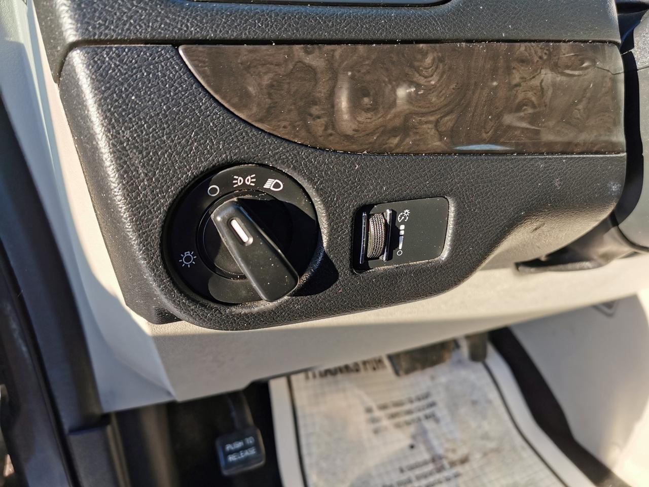 2016 Dodge Grand Caravan SE Photo