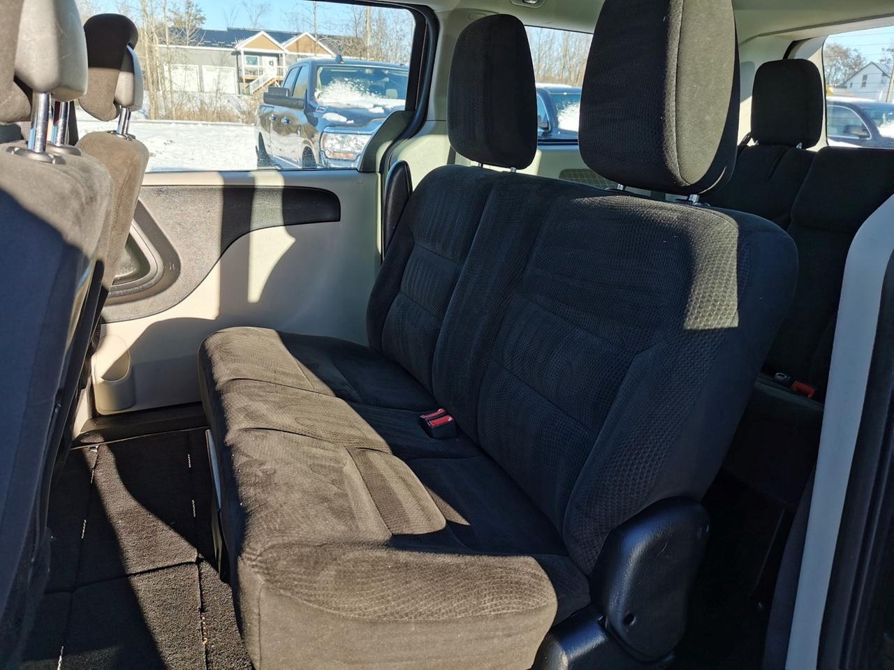 2016 Dodge Grand Caravan SE Photo