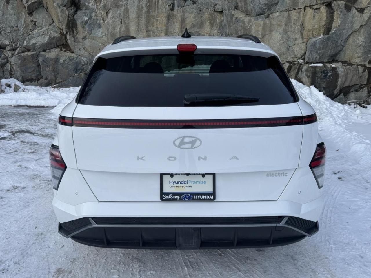 2025 Hyundai KONA Electric Preferred FWD w/N Line Ultimate Package Photo4