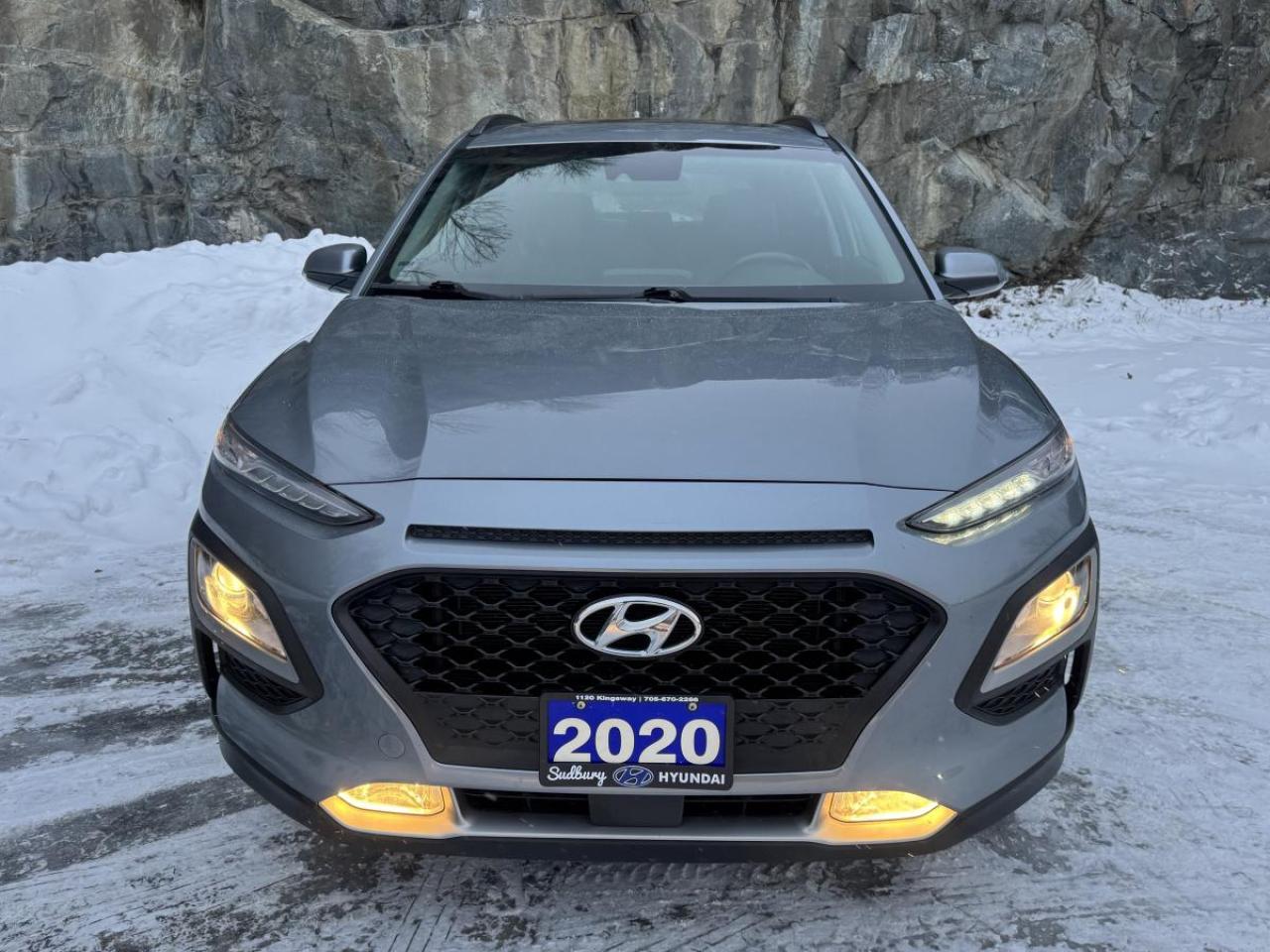 2020 Hyundai KONA 2.0L Luxury AWD Photo2
