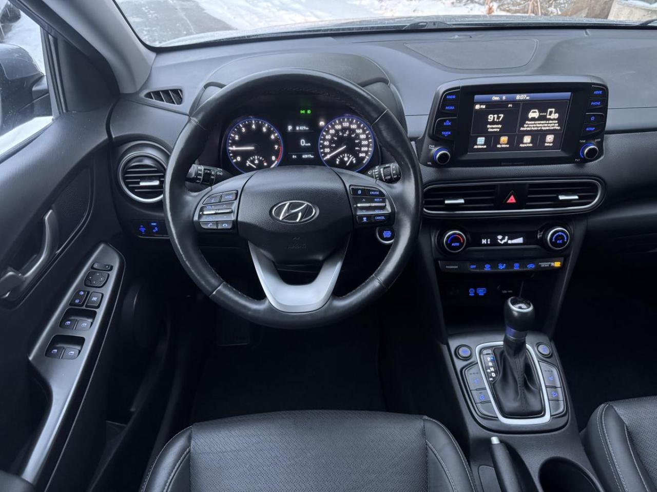 2020 Hyundai KONA 2.0L Luxury AWD Photo