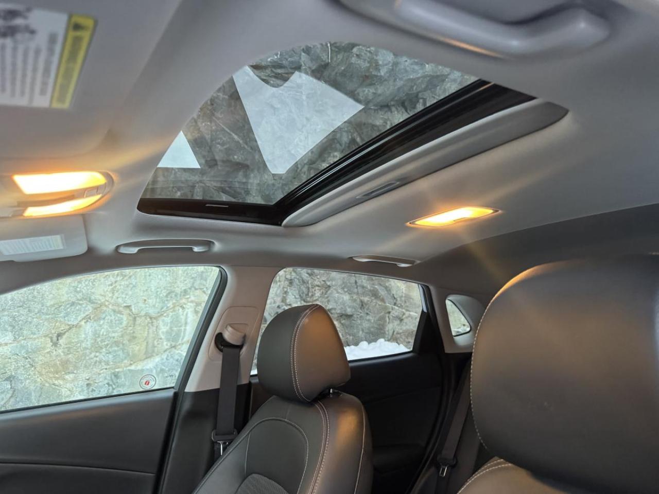 2020 Hyundai KONA 2.0L Luxury AWD Photo