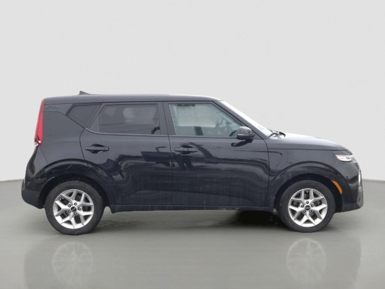 2022 Kia Soul EX IVT Photo