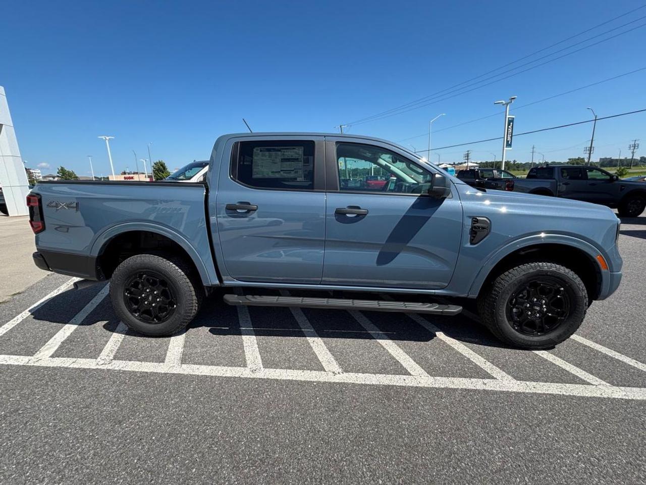 2025 Ford Ranger XLT Photo3