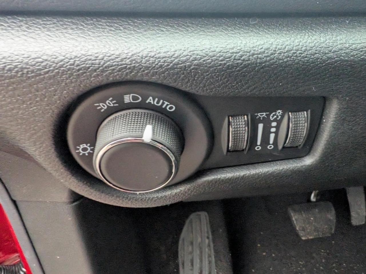 2026 Dodge Grand Caravan SXT 3.6L Photo