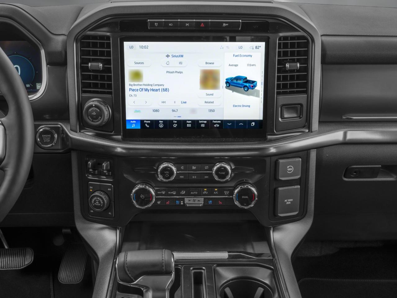 2025 Ford F-150 Platinum Photo