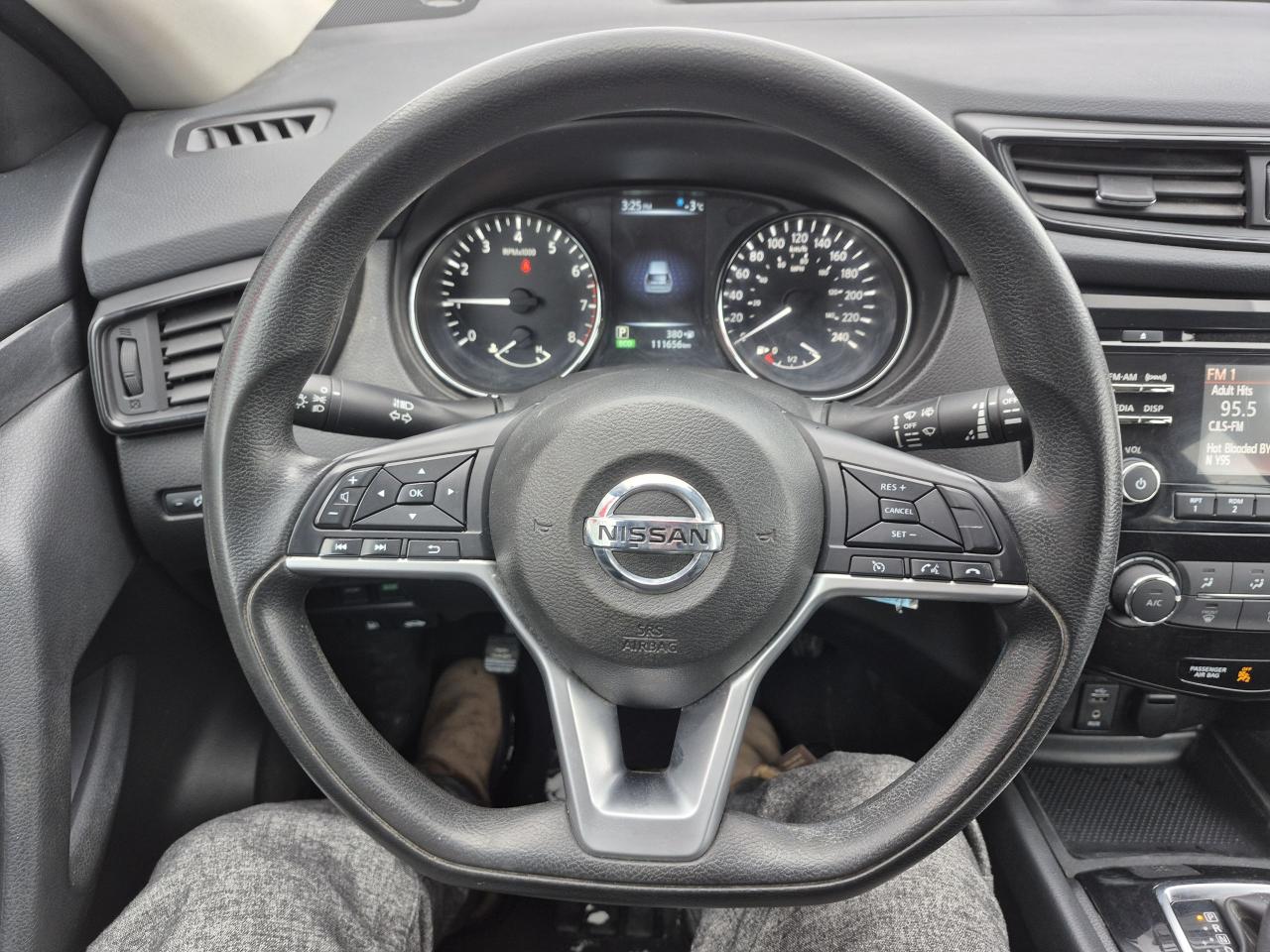 2017 Nissan Rogue S Photo7