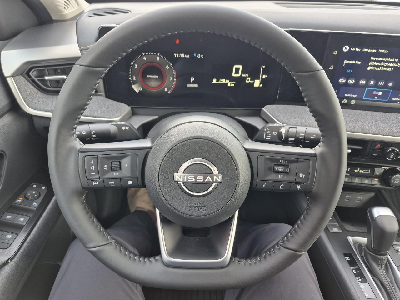 2026 Nissan Kicks SV Photo7