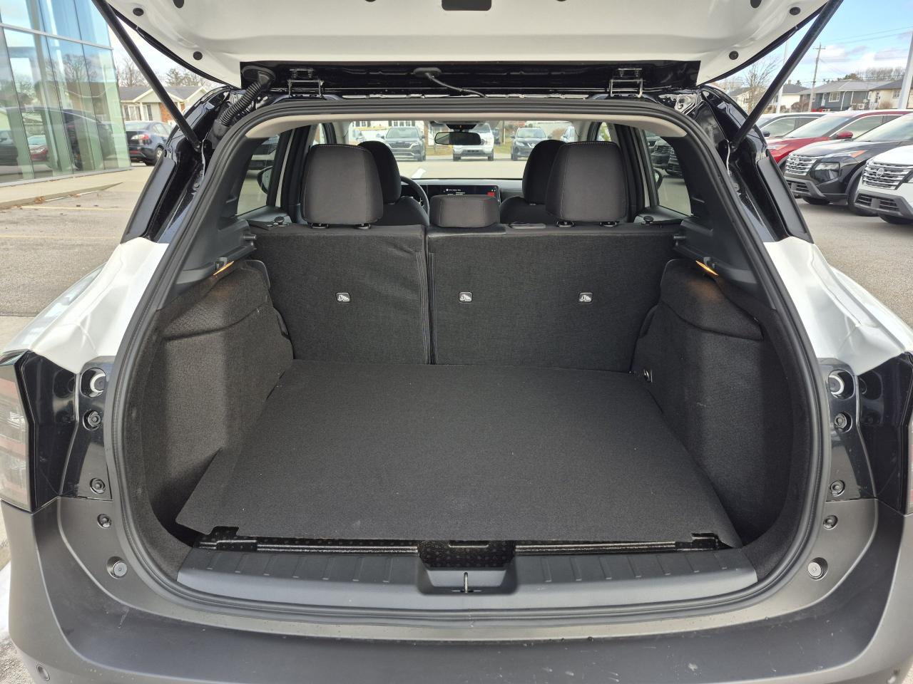 2026 Nissan Kicks SV Photo14