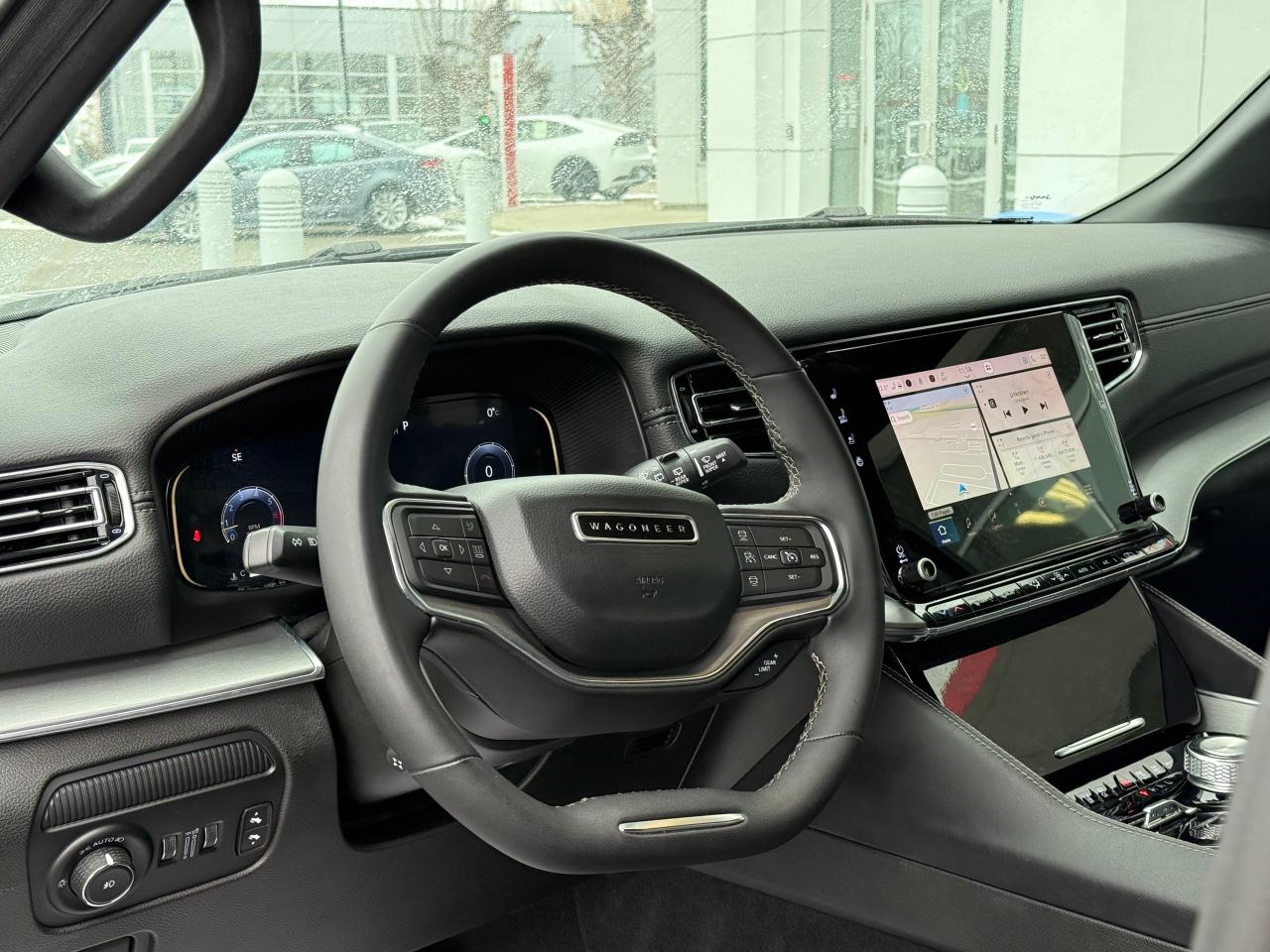 2024 Jeep Wagoneer Series II Carbide Photo