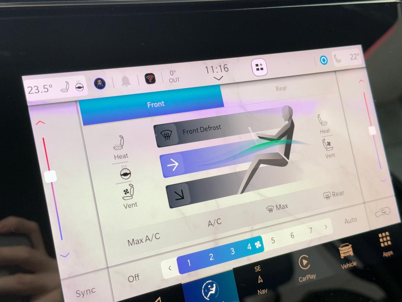 2024 Jeep Wagoneer Series II Carbide Photo