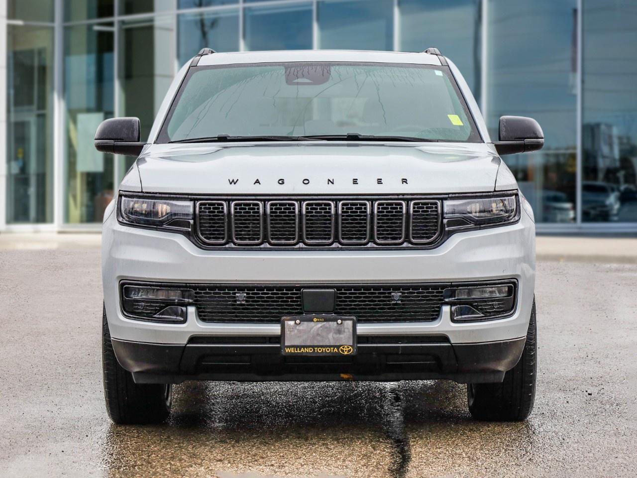 2024 Jeep Wagoneer Series II Carbide Photo3