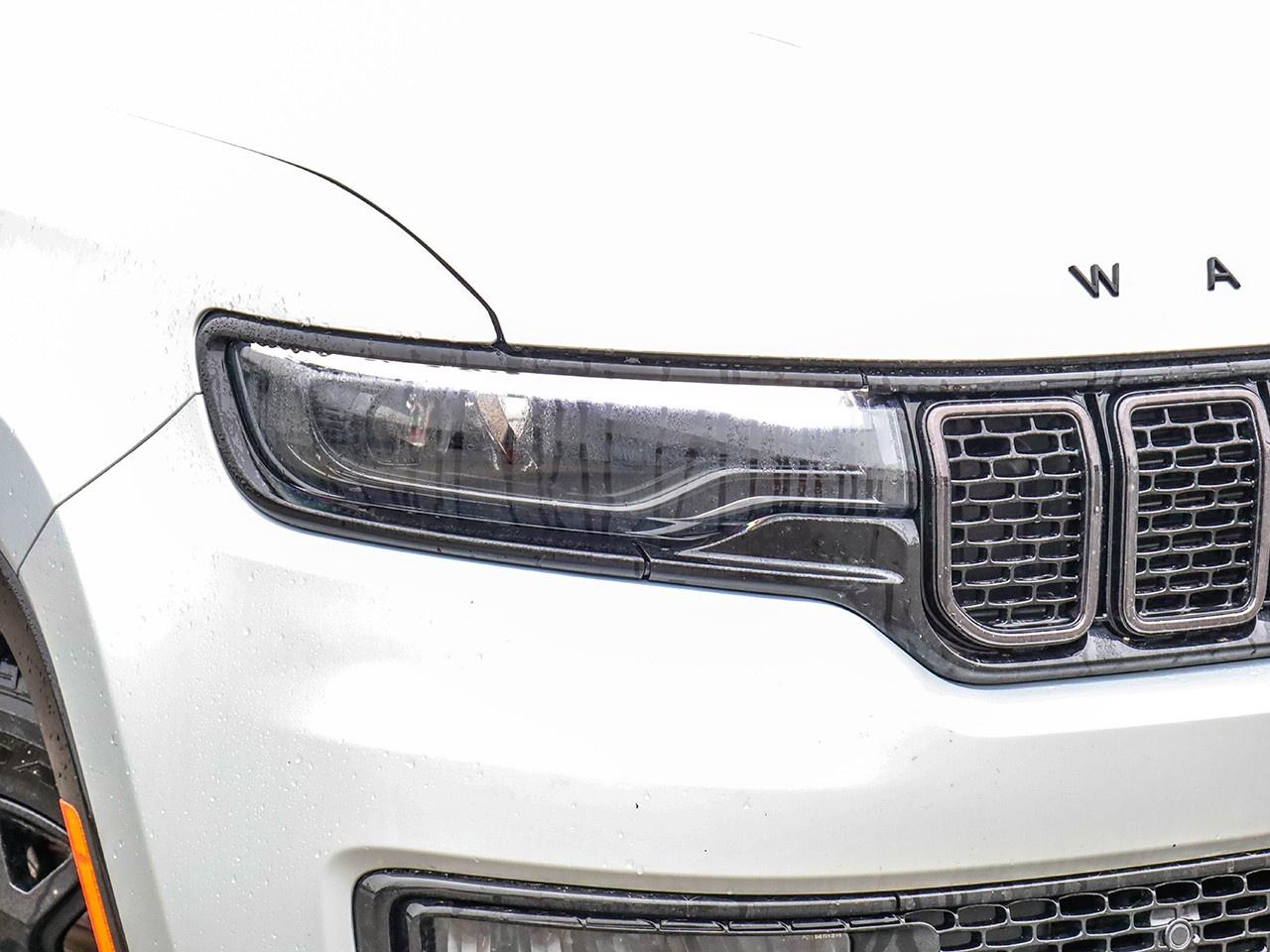 2024 Jeep Wagoneer Series II Carbide Photo