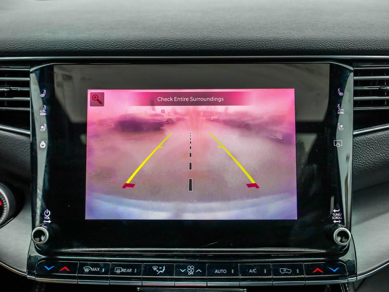 2024 Jeep Wagoneer Series II Carbide Photo