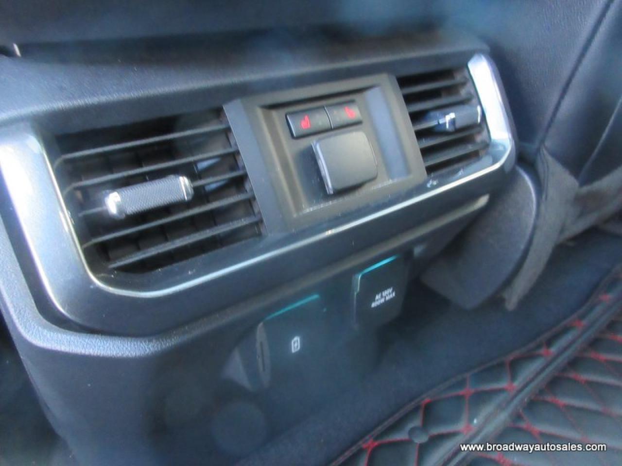 2023 Ford F-150 GREAT KM'S LARIAT-PACKAGE 5 PASSENGER 5.0L - V8.. 4X4.. CREW-CAB..  SHORTY.. NAVIGATION.. POWER SUNROOF & PEDALS.. LEATHER.. HEATED SEATS & WHEEL.. Photo